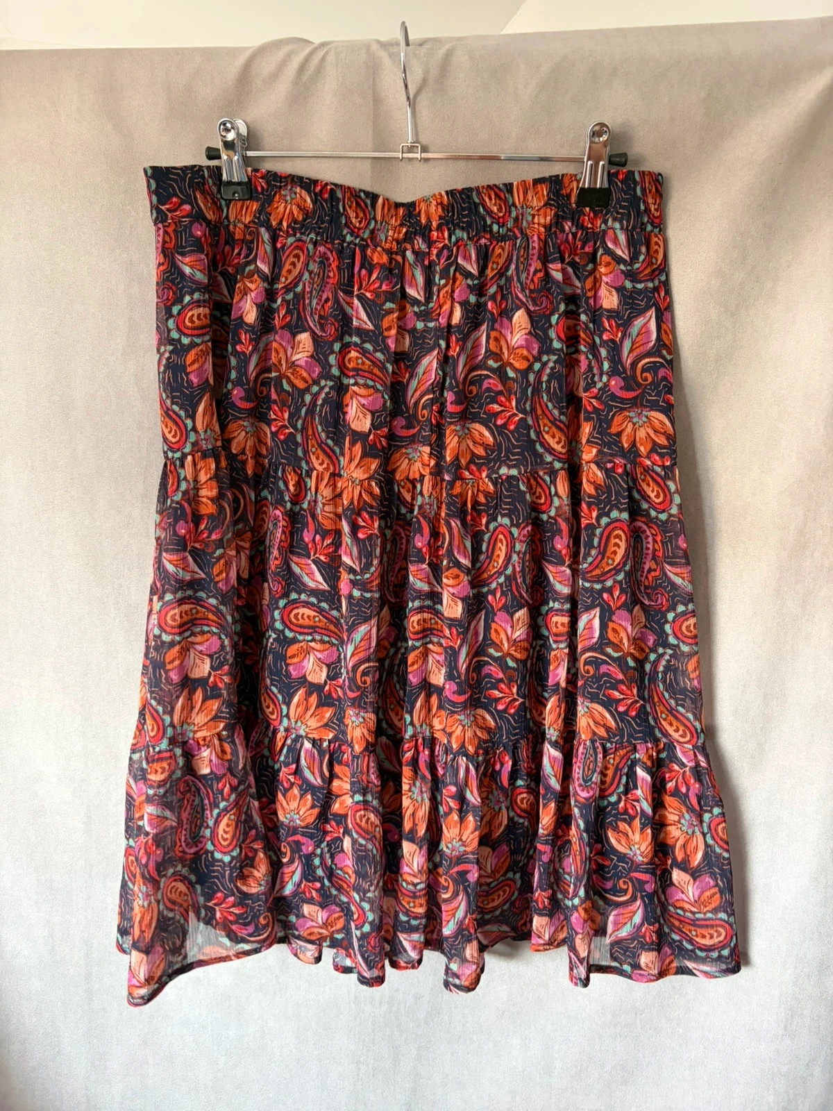 Falda Bréal con flores de color talla 40 – photo 3